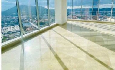 SE ALQUILA OFICINA DE 75 M2 EN LA AV.BALBOA, PH BOC, VISTA AL MAR