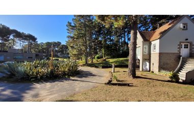 Vendo Casa en el norte de Pinamar. Cul de sac. Oportunidad.!!!