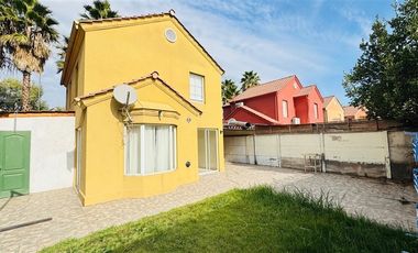 Casa en Venta en VALLE LO CAMPINO , QUILICURA