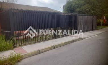 Casa en Venta en Estadio Municipal / Recinto Militar / Manuel Rodriguez