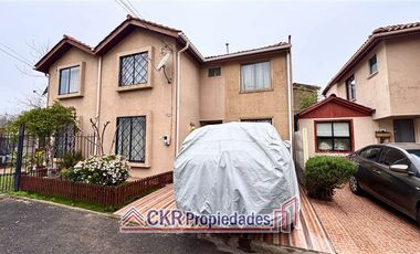 Casa en Arriendo en Av.Salvador Sanfuentes, Vicuña Mackenna Oriente, Metro Elisa Correa