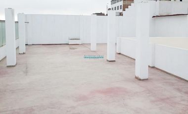 Locales Comerciales Venta AV.  12 de Octubre - CHORRILLOS