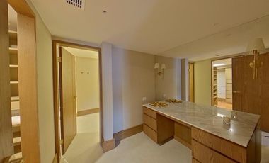 CASA EN VENTA AMUEBLADA Y EQUIPADA COLONIA MIRASIERRA