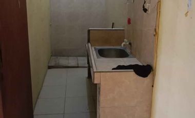 Rumah Disewakan di Kutisari