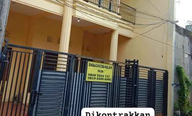 Rumah Disewakan di Kutisari