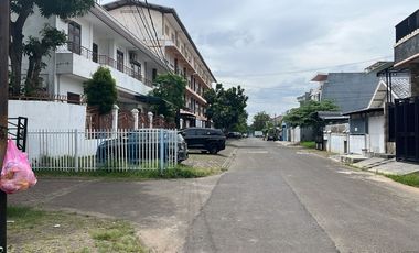 Dijual Kavling hoek di Duta Garden (blok G), Tangerang