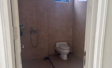 Dijual cepat Rumah 2 lantai di Les Belles Maisons, Serpong, Tangerang