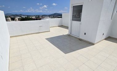 Casa con roof top en venta, en condominio con alberca, en Emiliano Zapata, Mor.