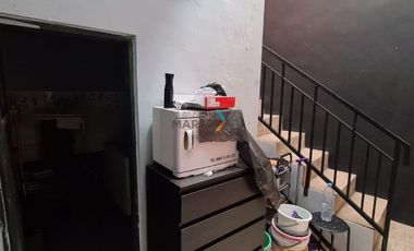 Dijual Ruko Furnished 2 Lantai di Perumahan Puri Permata Residence, Jl. Kapten Tendean, Jombang