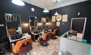 Dijual Ruko Furnished 2 Lantai di Perumahan Puri Permata Residence, Jl. Kapten Tendean, Jombang