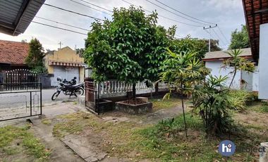 Rumah Mataram plus Kos dan toko di Dasan Agung R231