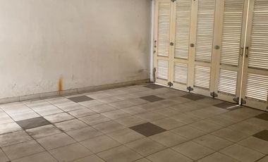 DISEWA RUMAH  MINIMALIST HOUSE LOKASI PREMIUM HANG LEKIU KEBAYORAN BAR