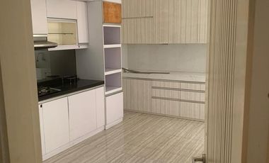 DISEWA RUMAH  MINIMALIST HOUSE LOKASI PREMIUM HANG LEKIU KEBAYORAN BAR