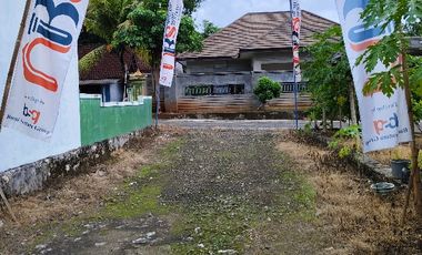 Rumah Dekat Fasilitas Umum di Wonosari, mudah kemana saja