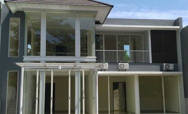 Villa di Taman Dayu, Pandaan, Jawa Timur dengan Golf View terbaik.