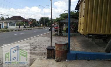 dijual Tempat usaha strategis pinggir jalan raya Teras Boyolali