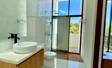 Villa di Kompleks Elite Kampial Nusa Dua,one Gates Sistem,furnish