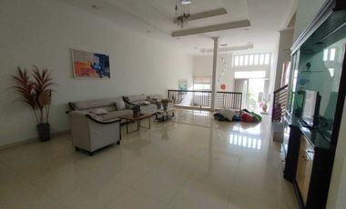 Rumah minimalis full furnished disewa komplek Favorit Sunter Jakarta