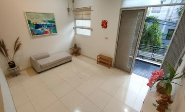 Rumah minimalis full furnished disewa komplek Favorit Sunter Jakarta