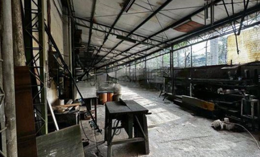 Gudang Agung Karya Hook Akses Container Jual Butuh.