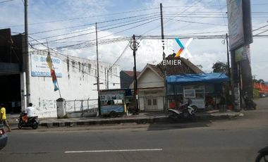 DIJUAL RUMAH DI POROS JL DIPONEGORO BATU MALANG