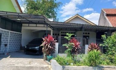 Rumah Di Jogja Rumah 2 Lantai Kasihan Bantul dekat kampus UMY, Almaata