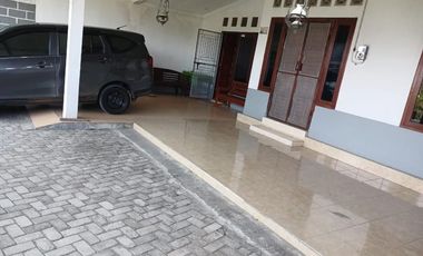 Rumah Di Jogja Rumah 2 Lantai Kasihan Bantul dekat kampus UMY, Almaata