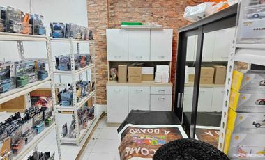 Rumah Sunter Paradise 2 Parkir Luas Hadap Taman OL Shop