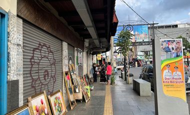 Disewaka kios pusat kota Jl Ahmad Yani Sukabumi depan kantor pos