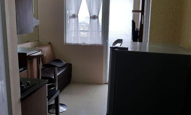 The green pramuka city apartemen 2 kamar furnish bagus