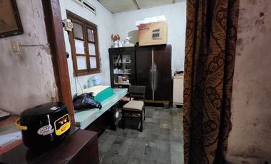 Rumah Lama Hitung Tanah Jl. Indraprasta Semarang Dekat Pusat Kota