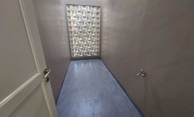 Disewakan Rumah Full Furnished Murah lokasi Strategis di Delatinos BSD