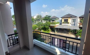Disewakan Rumah Full Furnished Murah lokasi Strategis di Delatinos BSD