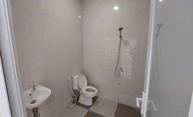 Disewakan Rumah Full Furnished Murah lokasi Strategis di Delatinos BSD