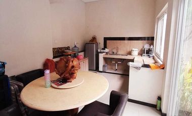 VILLA KETEWEL DALAM KOMPLEKS SIAP HUNI SHM