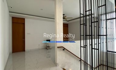 Disewakan Rumah Area Pondok Indah