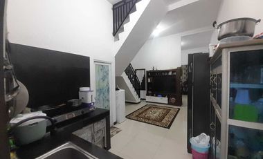 DIJUAL TOWNHOUSE JALAN POLITEKNIK PADANG KAPAS BUKIT LAMA PALEMBANG