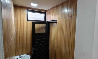 Rumah bisa untuk kantor di timur kampus UPN