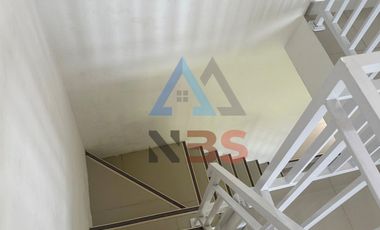 Dijual rumah minimalis 2 lantai Lokasi jl gunung talang Padang Sambian