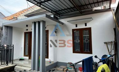 Dijual rumah minimalis 2 lantai Lokasi jl gunung talang Padang Sambian