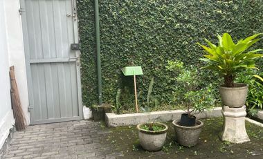 Rumah bagus luas strategis cocok untuk tempat usaha di Jl. Teuku Umar