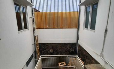 Rumah bagus luas strategis cocok untuk tempat usaha di Jl. Teuku Umar