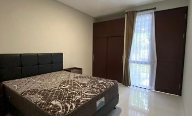 Dijual Rumah bagus di Setraduta