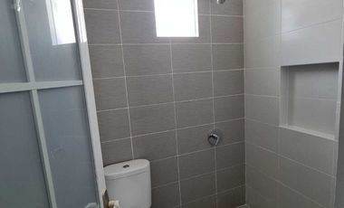 Disewakan Rumah Royal Residence Wiyung Semi Furnished