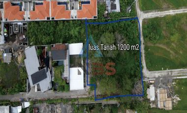 DIJUAL TANAH / FREEHOLD TANAH KOMERSIAL LINGKUNGAN VILLA MEWAH
