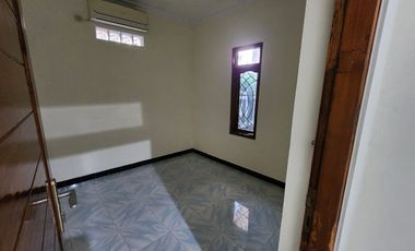 Rumah Bagus Nyaman Luas di Banyuanyar Solo Kota