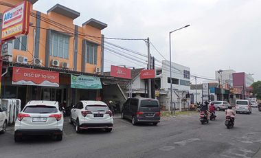 Disewakan Tempat Usaha Raya Taman Asri