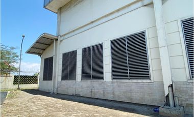 Dijual Gudang + Kantor di Soekarnohatta Bandung