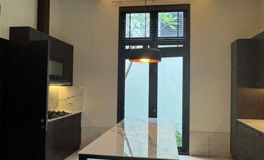 5 Bedroom Modern House in Tropical Private Compound in Pejaten Barat