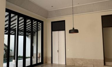 5 Bedroom Modern House in Tropical Private Compound in Pejaten Barat